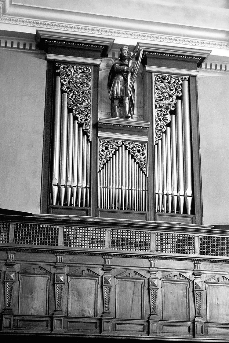 Stans CH, Pfarrkirche St. Peter, Chororgel