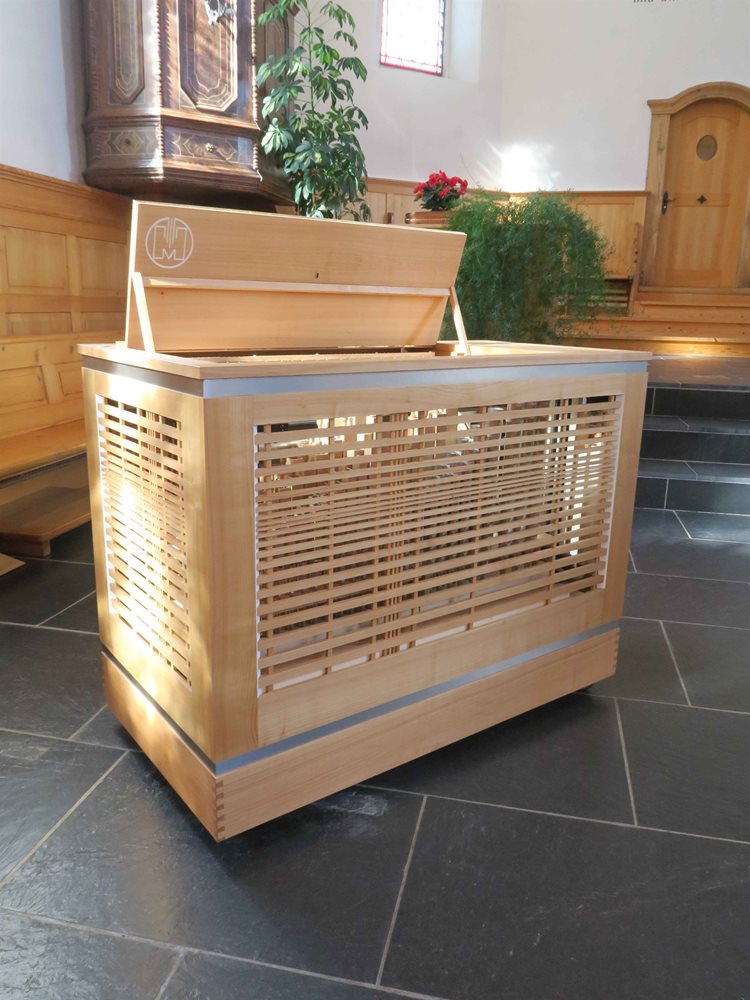 Neue Truhenorgel