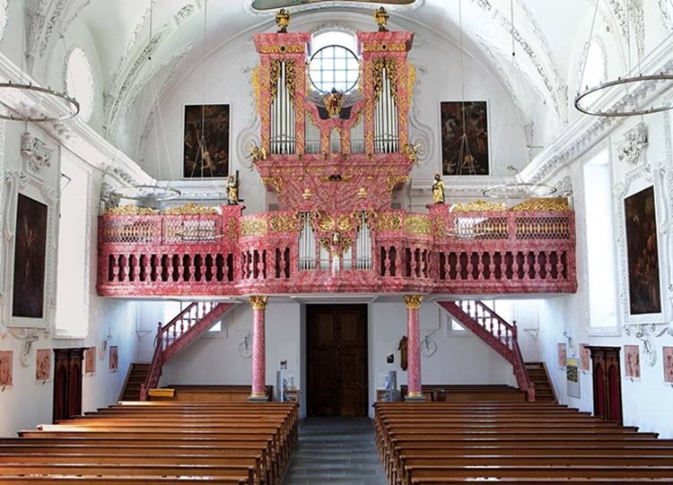 Bürglen CH, Kath. Pfarrkirche St. Peter und Paul